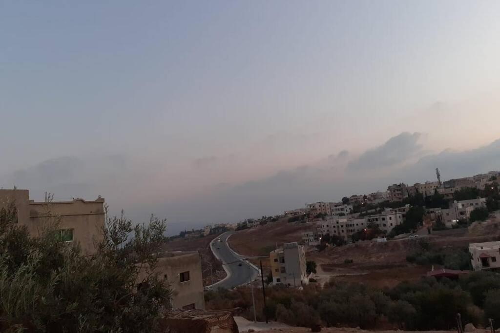 Moon Valley Site Jerash Jarash Exterior photo